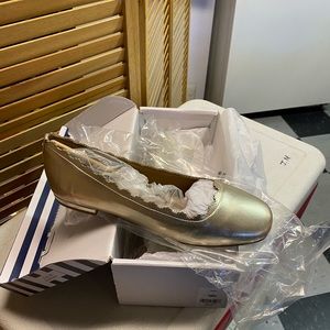 Gold slip on